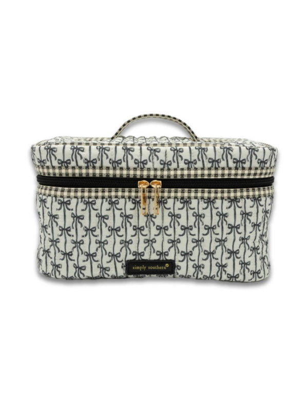 Quilted Train Case Black Bows