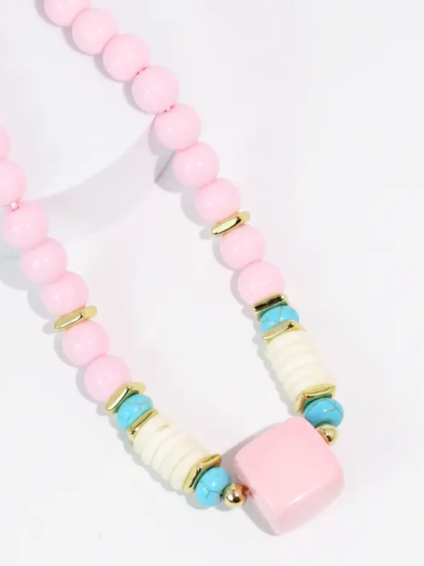 Trinket Light Pink Necklace