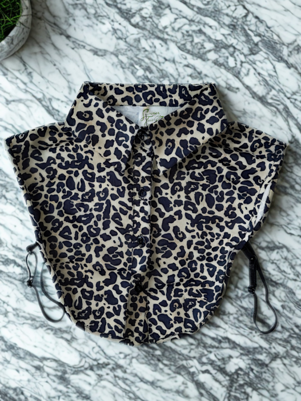Leopard Faux Collar