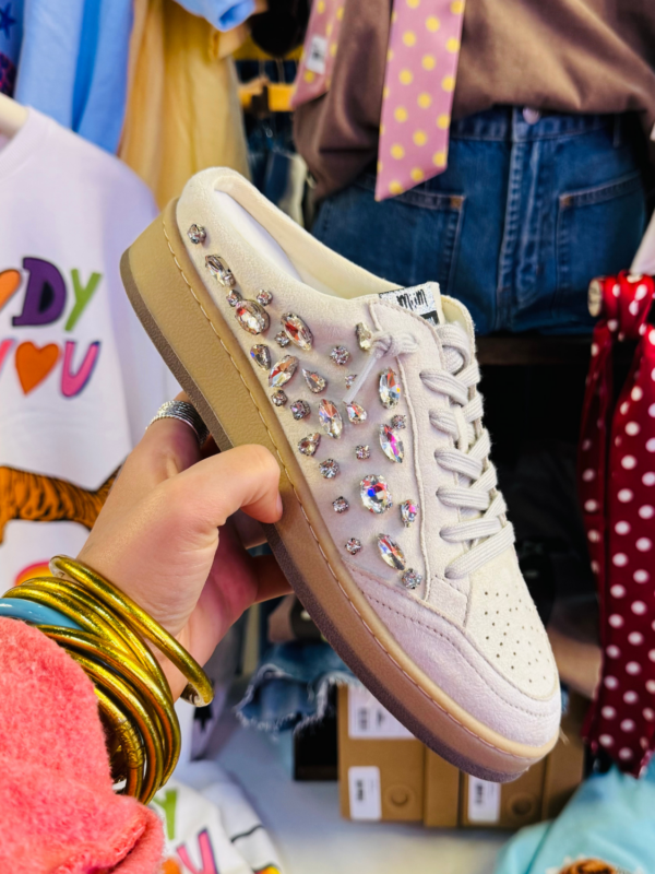Aloka Sneaker